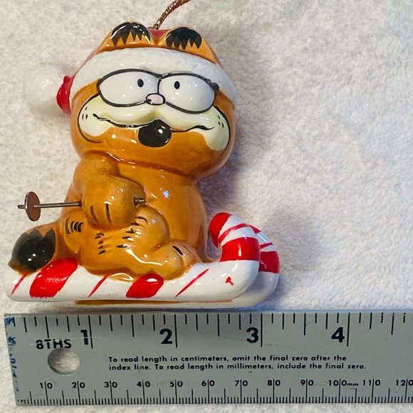 Christmas Garfield Enesco Santa Hat Candy Cane Skis With Poles Ceramic Vintage - Picture 10 of 12